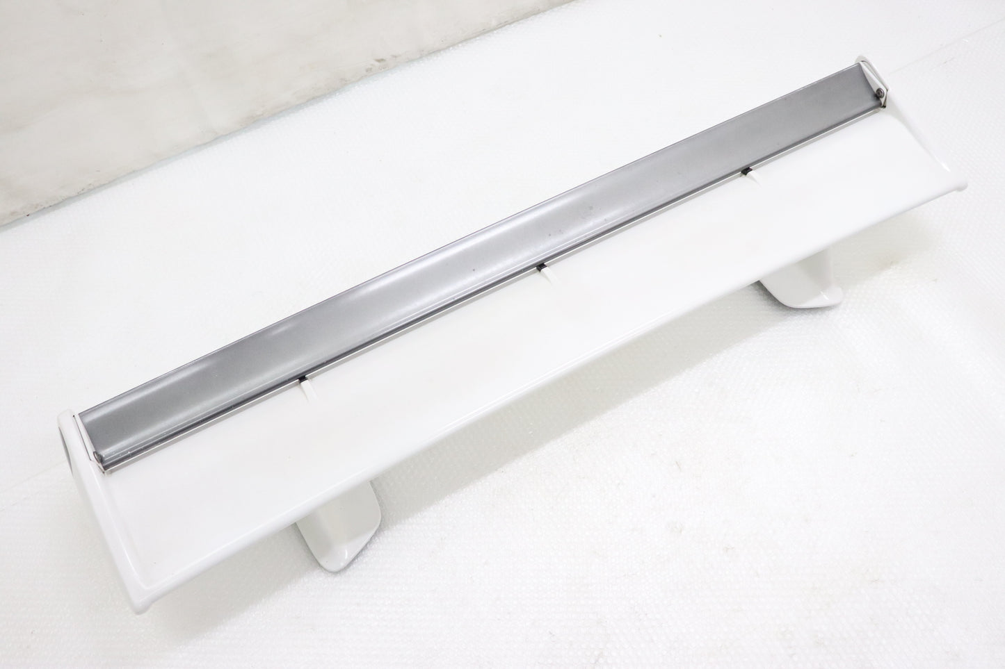 【USED】 NISSAN Rear Spoiler - BNR34