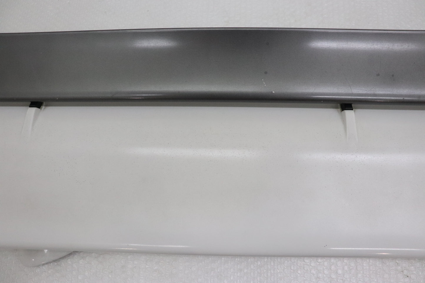 【USED】 NISSAN Rear Spoiler - BNR34
