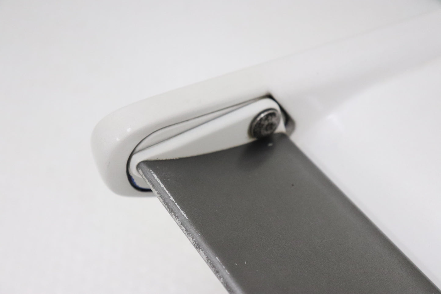 【USED】 NISSAN Rear Spoiler - BNR34
