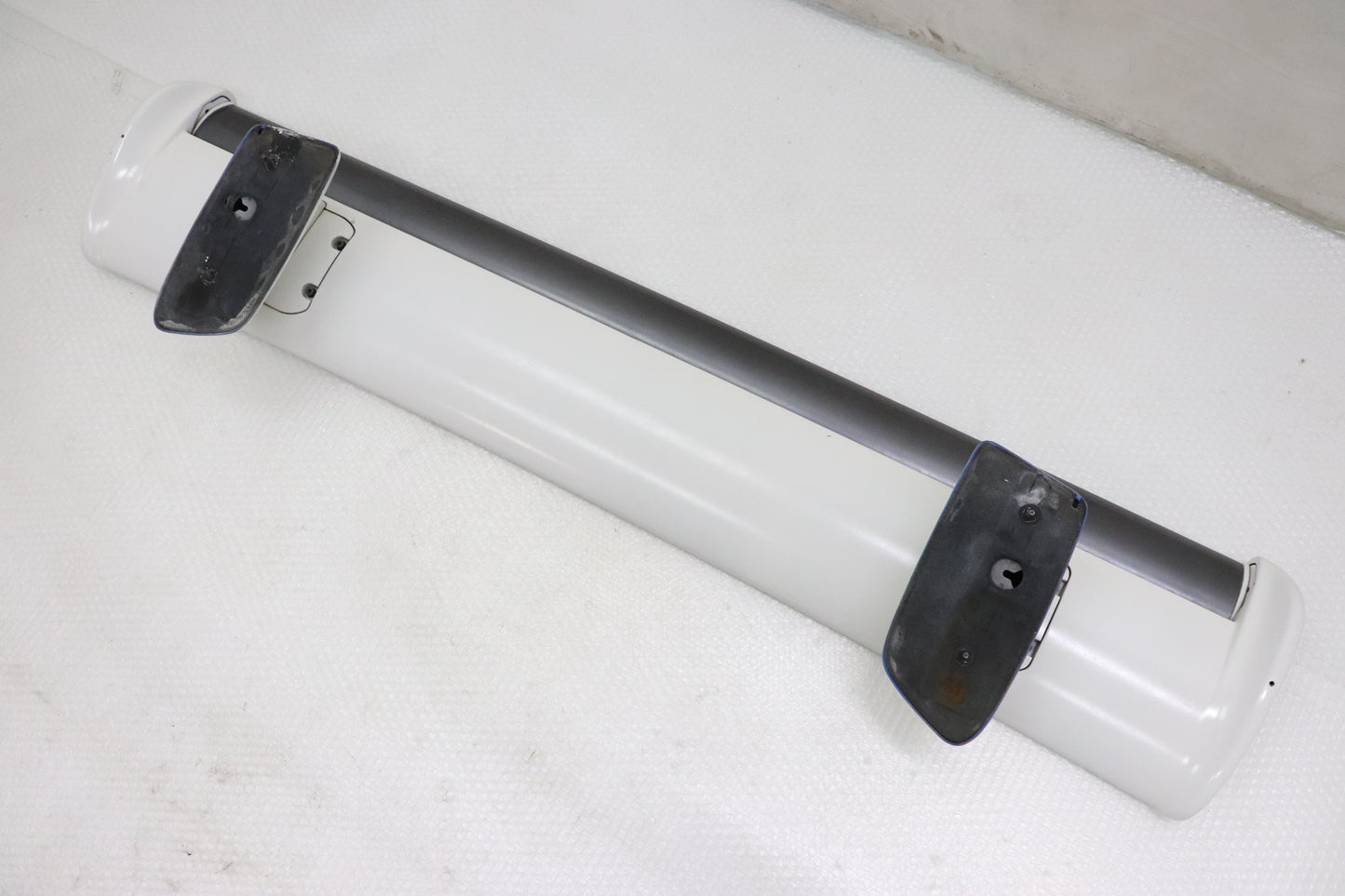 【USED】 NISSAN Rear Spoiler - BNR34