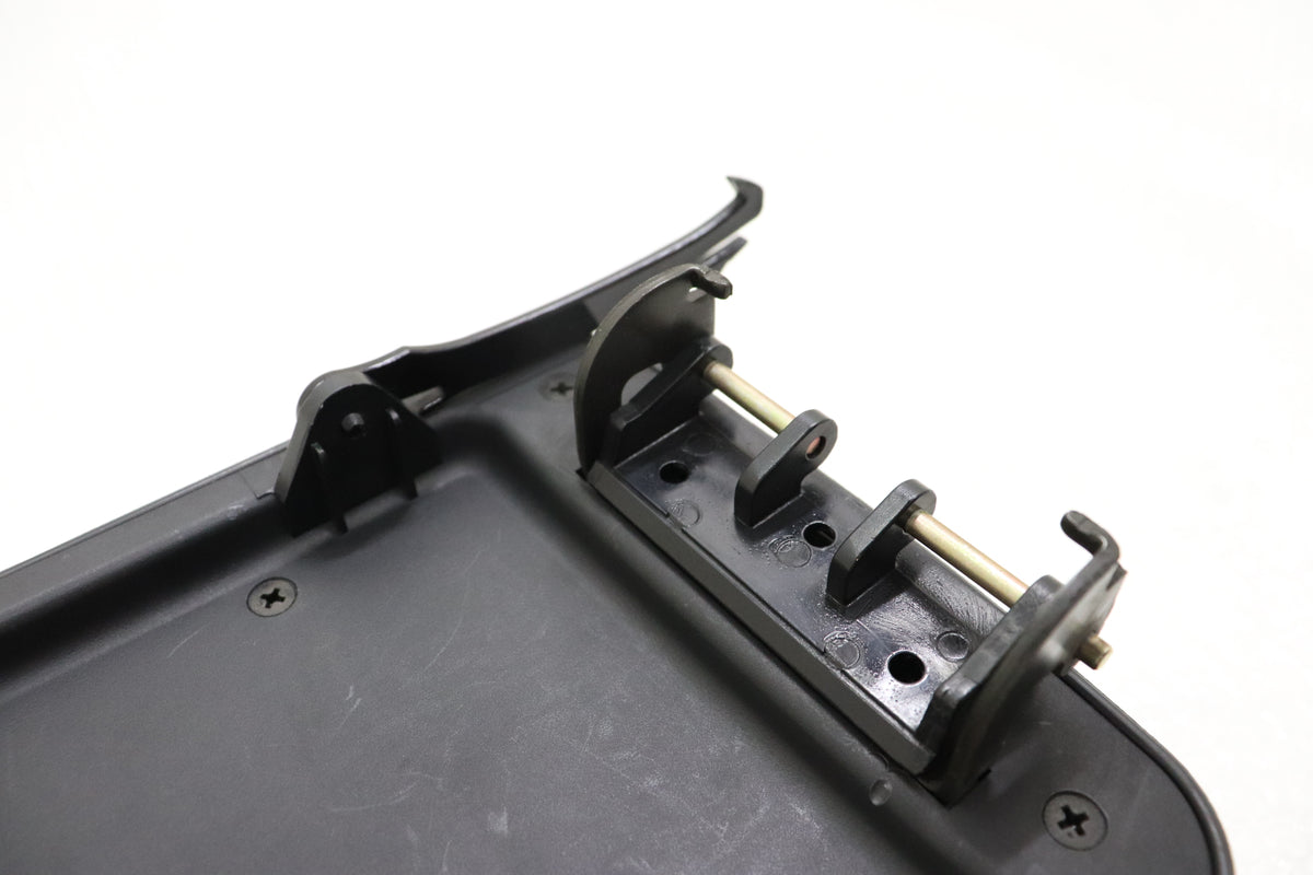 【USED】 NISSAN Center Console Lid with Cup Holder - BNR32