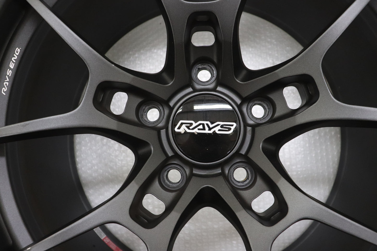 【USED】 Rays Volk Racing G025 18×9.5J 45 5H/PCD120 4 Pcs Set