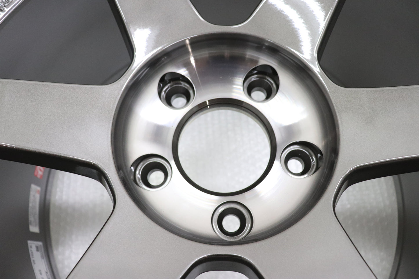 UN-USED RAYS Volk Racing TE37SL 18x10J+45 5H/PCD114.3 2pcs Set