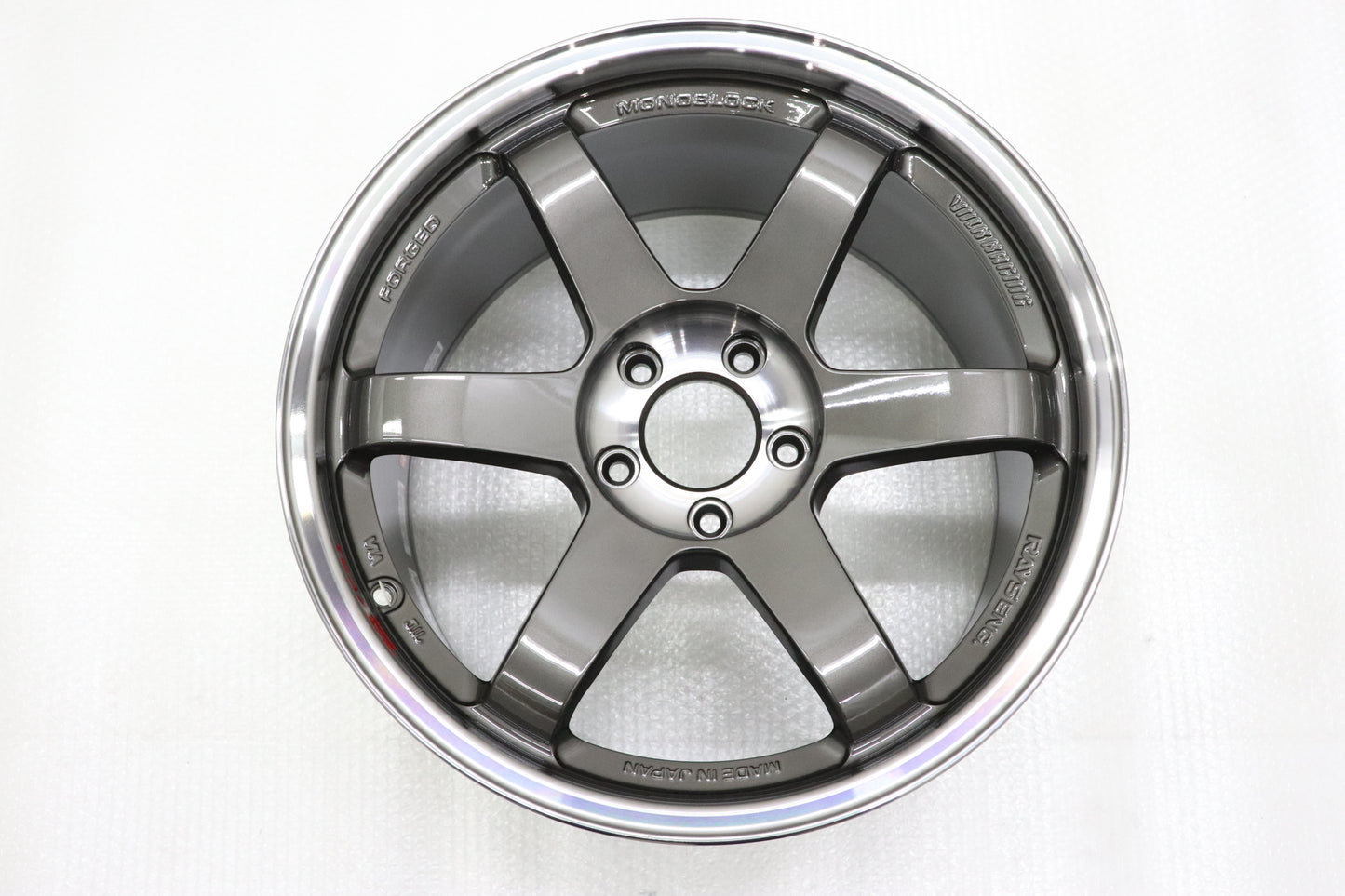 UN-USED RAYS Volk Racing TE37SL 18x10J+45 5H/PCD114.3 2pcs Set