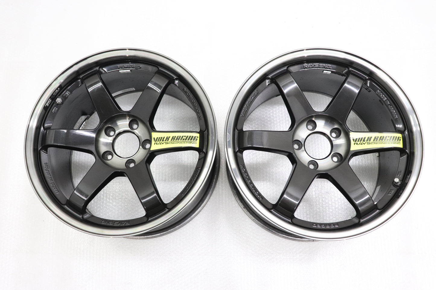 USED RAYS Volk Racing TE37SL 18x10J+45 5H/PCD114.3 2pcs Set