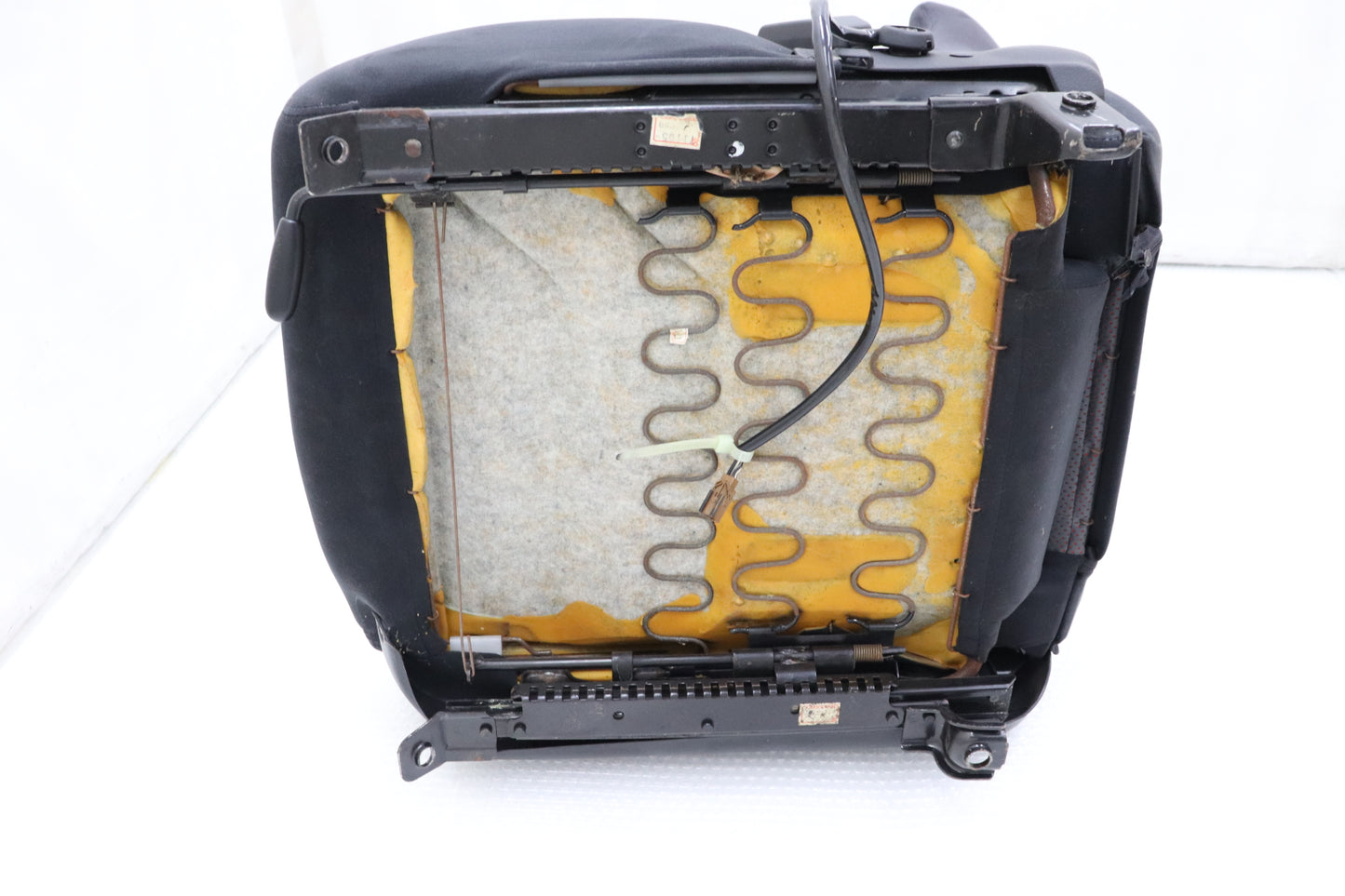 【USED】 NISSAN Front Seat RHS - BCNR33 Late Model