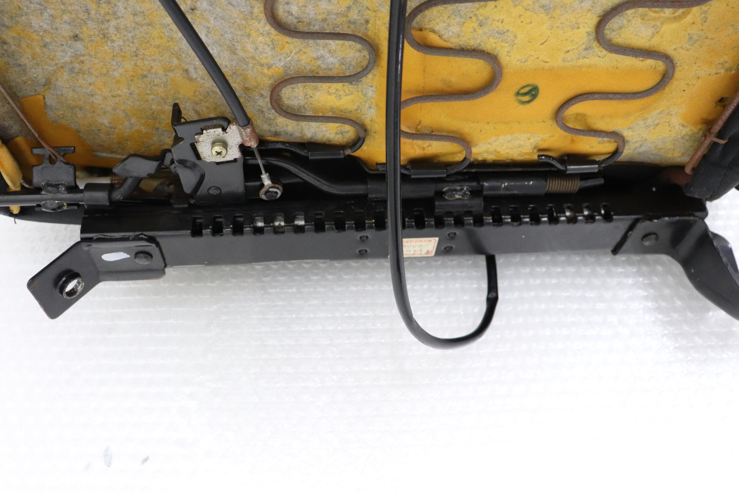 【USED】 NISSAN Front Seat LHS - BCNR33 Late Model