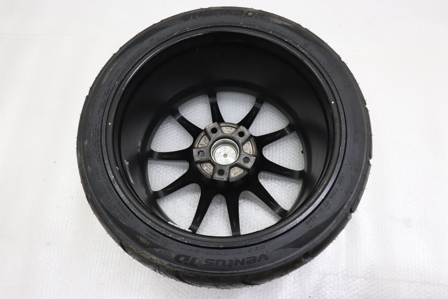 USED SPEED STAR SSR GTX01 18x10.5J+15 5H/PCD114.3 with New Tires 4pcs Set