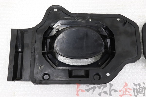 【USED】 NISSAN Front Speaker Base - BNR32