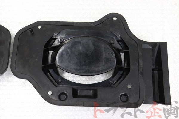 【USED】 NISSAN Front Speaker Base - BNR32