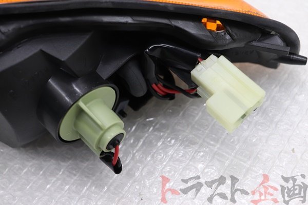 【UN-USED】 NISSAN Front Indicator RHS - BNR32