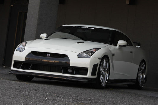 VeilSide R35 GT-R Ver.I MODEL 5pcs Kit (FRP)