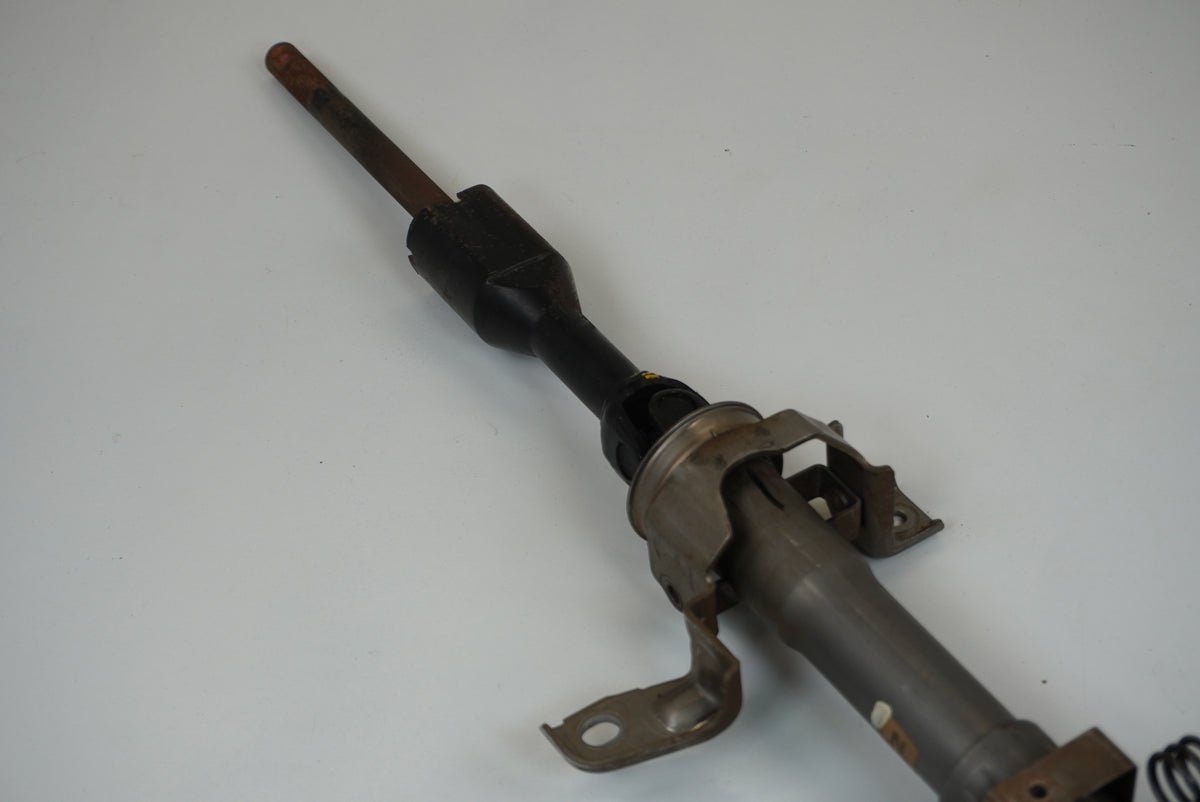 【USED】 Steering Shaft Skyline 25GT-X ER34 Early Model 4-Door