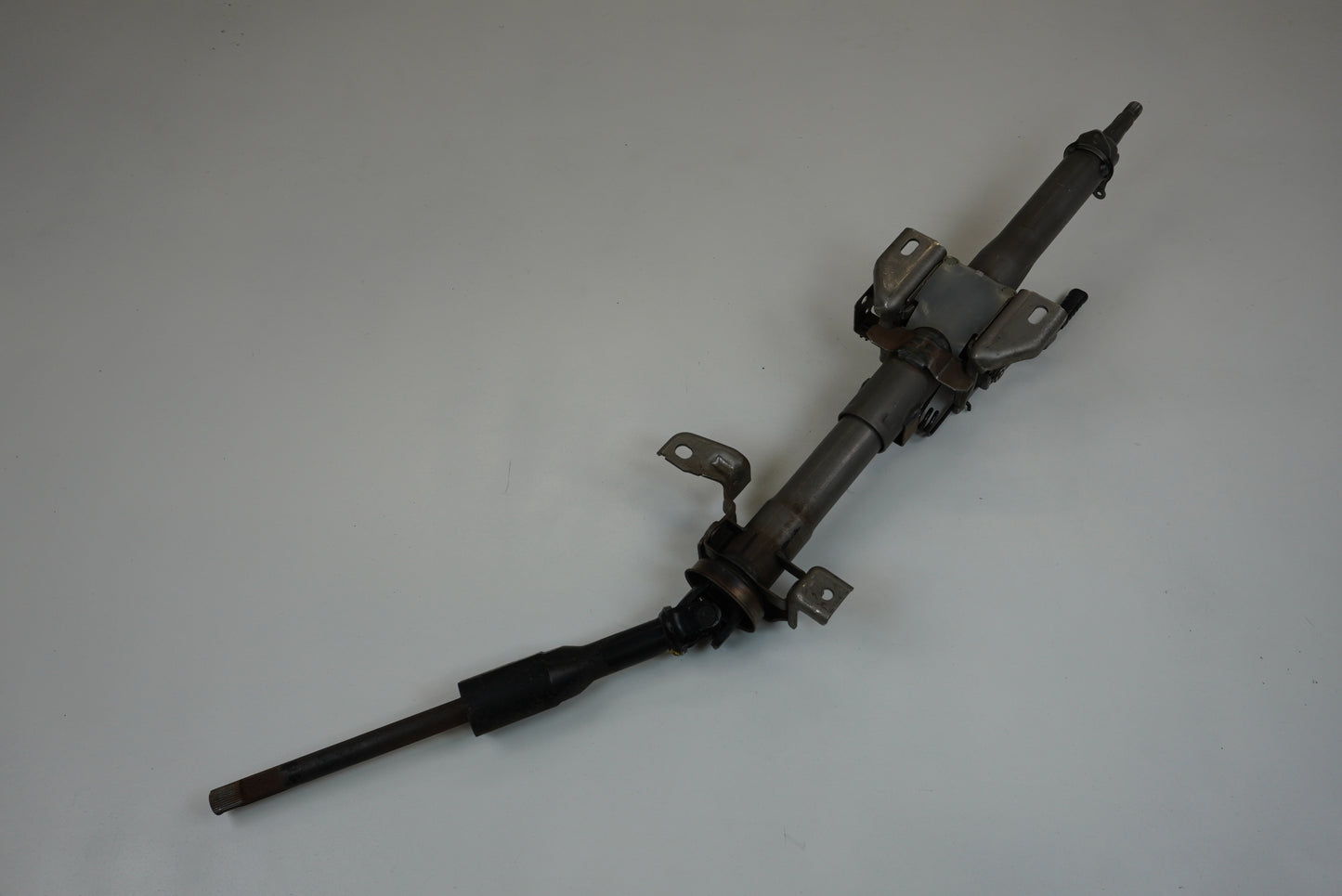 【USED】 Steering Shaft Skyline 25GT-X ER34 Early Model 4-Door