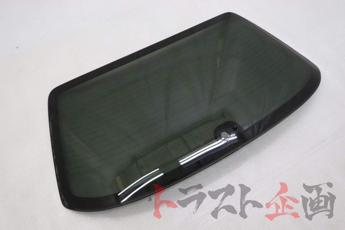 【USED】OEM Rear Windshield Nissan Skyline ER34 Sedan