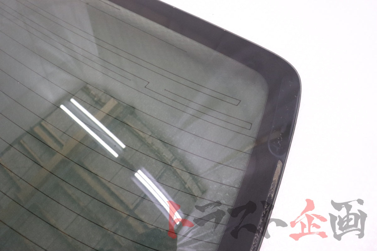 【USED】OEM Rear Windshield Nissan Skyline ER34 Sedan