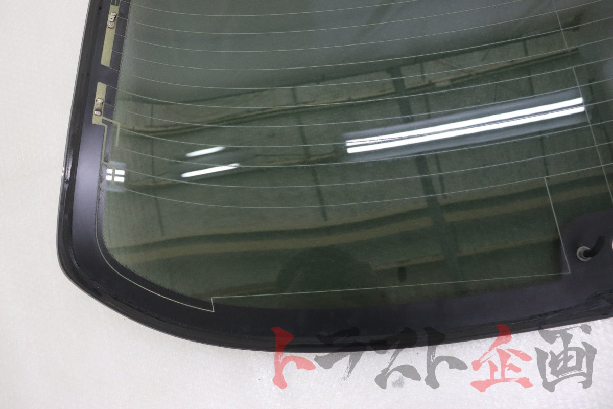 【USED】OEM Rear Windshield Nissan Skyline ER34 Sedan