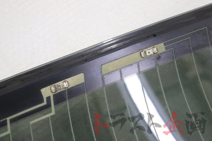 【USED】OEM Rear Windshield Nissan Skyline ER34 Sedan