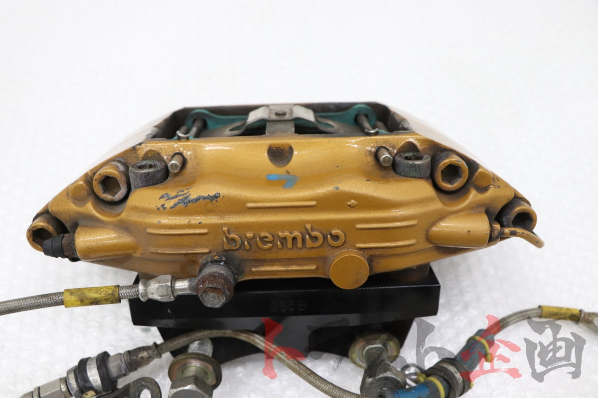 【USED】F50 Brembo Front Caliper Kit Skyline GT-R V-Spec BNR34 Early Model