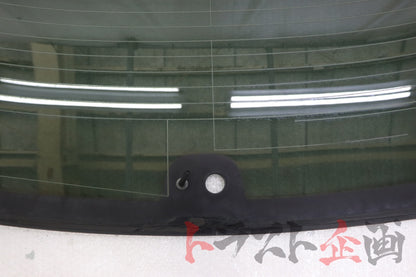 【USED】OEM Rear Windshield Nissan Skyline ER34 Sedan