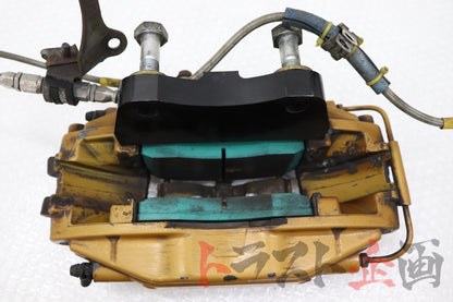【USED】F50 Brembo Front Caliper Kit Skyline GT-R V-Spec BNR34 Early Model