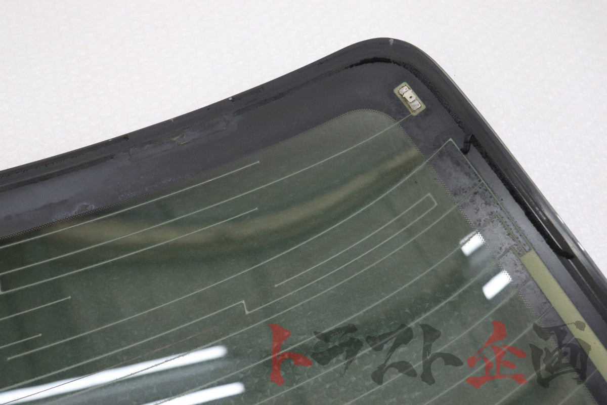 【USED】OEM Rear Windshield Nissan Skyline ER34 Sedan