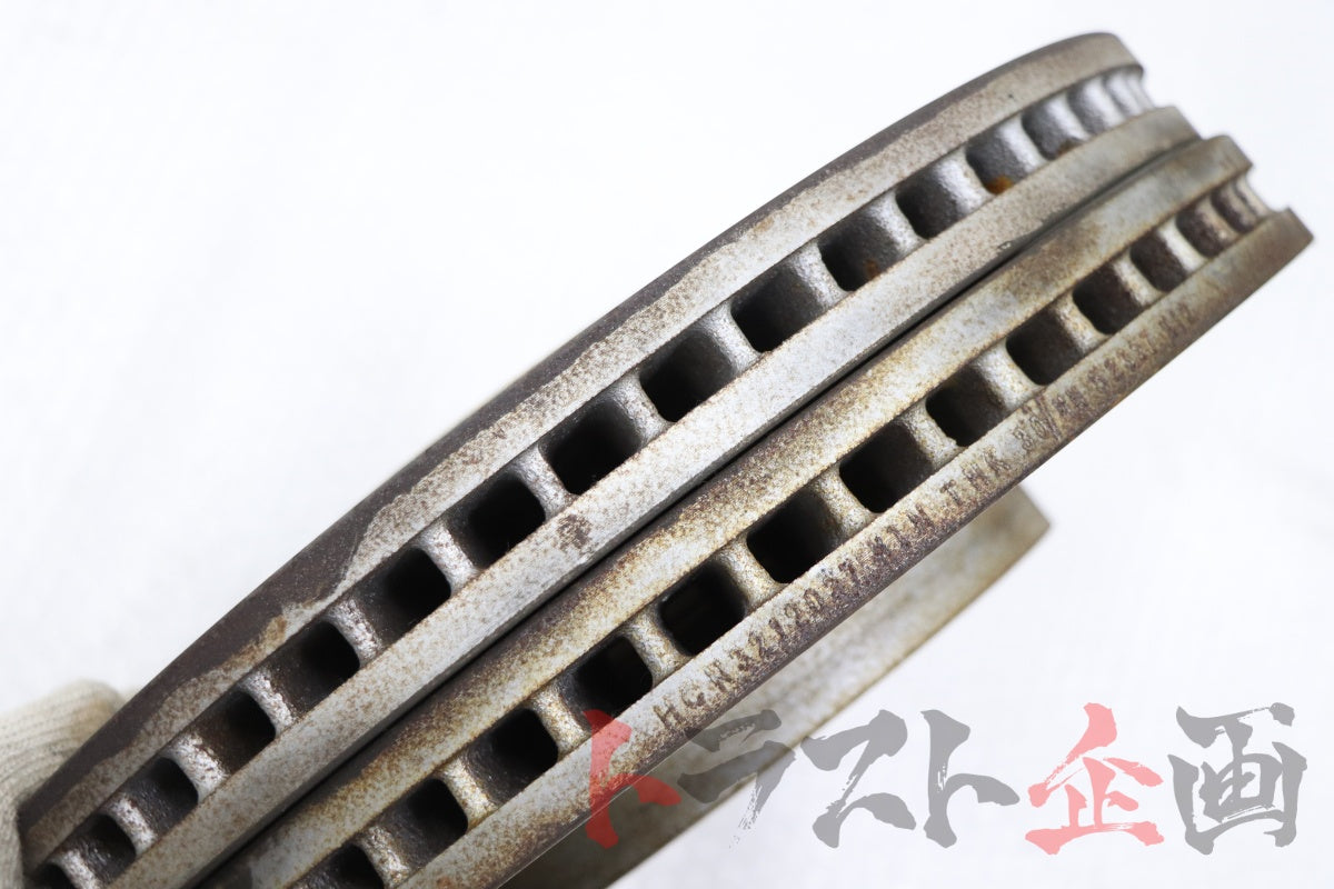 【USED】F50 Brembo Front Caliper Kit Skyline GT-R V-Spec BNR34 Early Model