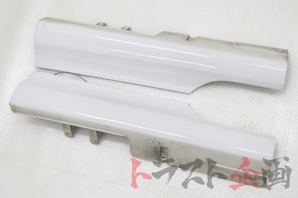【USED】OEM 2-Door Side Steps Skyline 25GT Turbo ER34 Late Model 2-Door