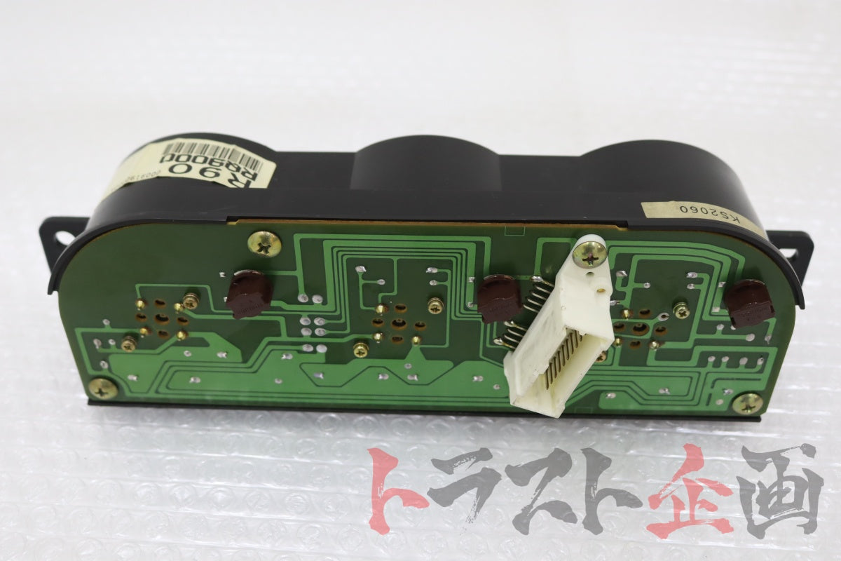 【USED】 NISMO Triple Meter Nissan Skyline 25GT-t ER34 Coupe (Early Model)