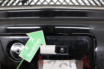 【USED】Late Model OEM Front Bumper for NA Skyline 25GT-T ER34 4-Door