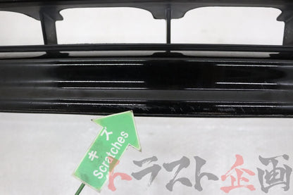 【USED】Late Model OEM Front Bumper for NA Skyline 25GT-T ER34 4-Door