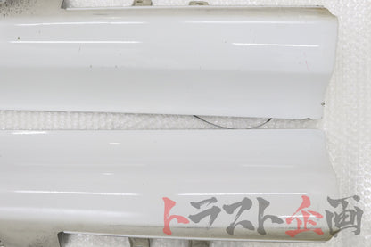 【USED】OEM 2-Door Side Steps Skyline 25GT Turbo ER34 Late Model 2-Door