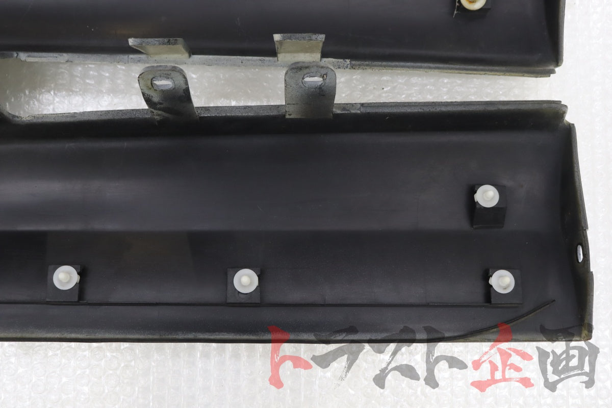 【USED】OEM 2-Door Side Steps Skyline 25GT Turbo ER34 Late Model 2-Door