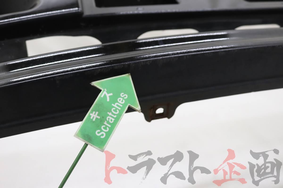 【USED】Late Model OEM Front Bumper for NA Skyline 25GT-T ER34 4-Door