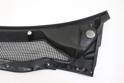 USED NISSAN OEM Cowl Top Cover - BNR34