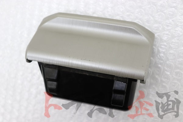【USED】NISSAN Ashtray - BNR34 V Spec Early Model