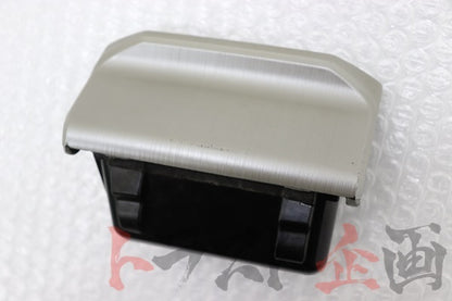 【USED】NISSAN Ashtray - BNR34 V Spec Early Model