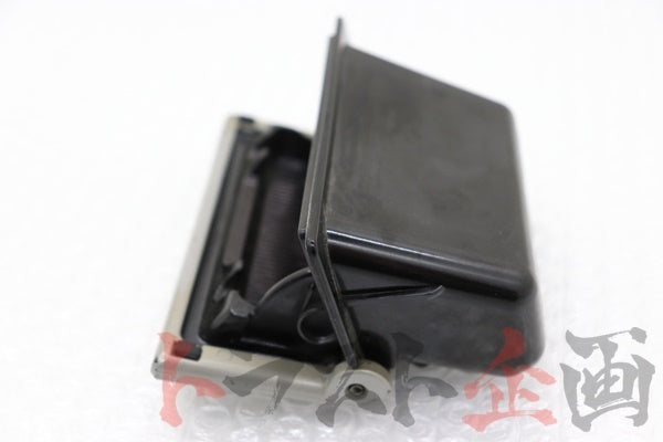 【USED】NISSAN Ashtray - BNR34 V Spec Early Model
