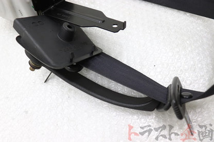 【USED】NISSAN front Seatbelt RHS - BCNR33 Early Model