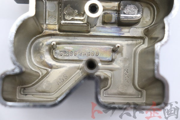 【USED】 NISSAN Gold Emblem - BNR34