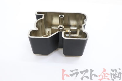 【USED】 NISSAN Gold Emblem - BNR34