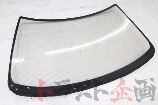 【USED】 Front Windshield Windscreen - BNR32