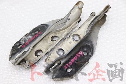 【USED】 NISSAN BCNR32 Hood Latch Early Model