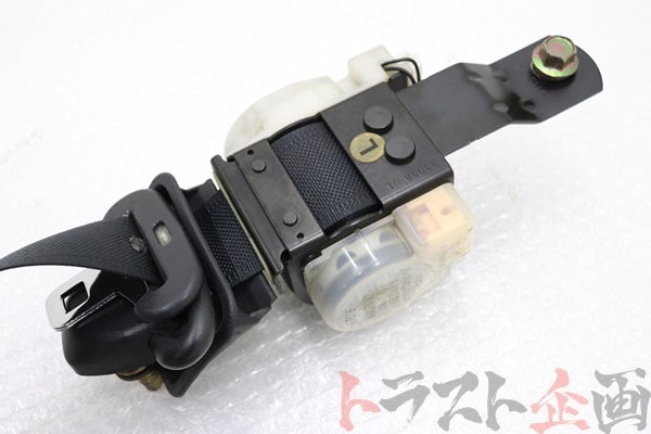 【USED】NISSAN front Seatbelt LHS - BNR32 Late Model