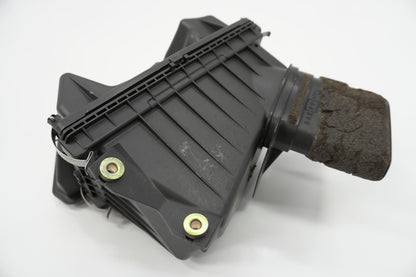 【USED】 NISSAN Air Cleaner Box - BCNR33