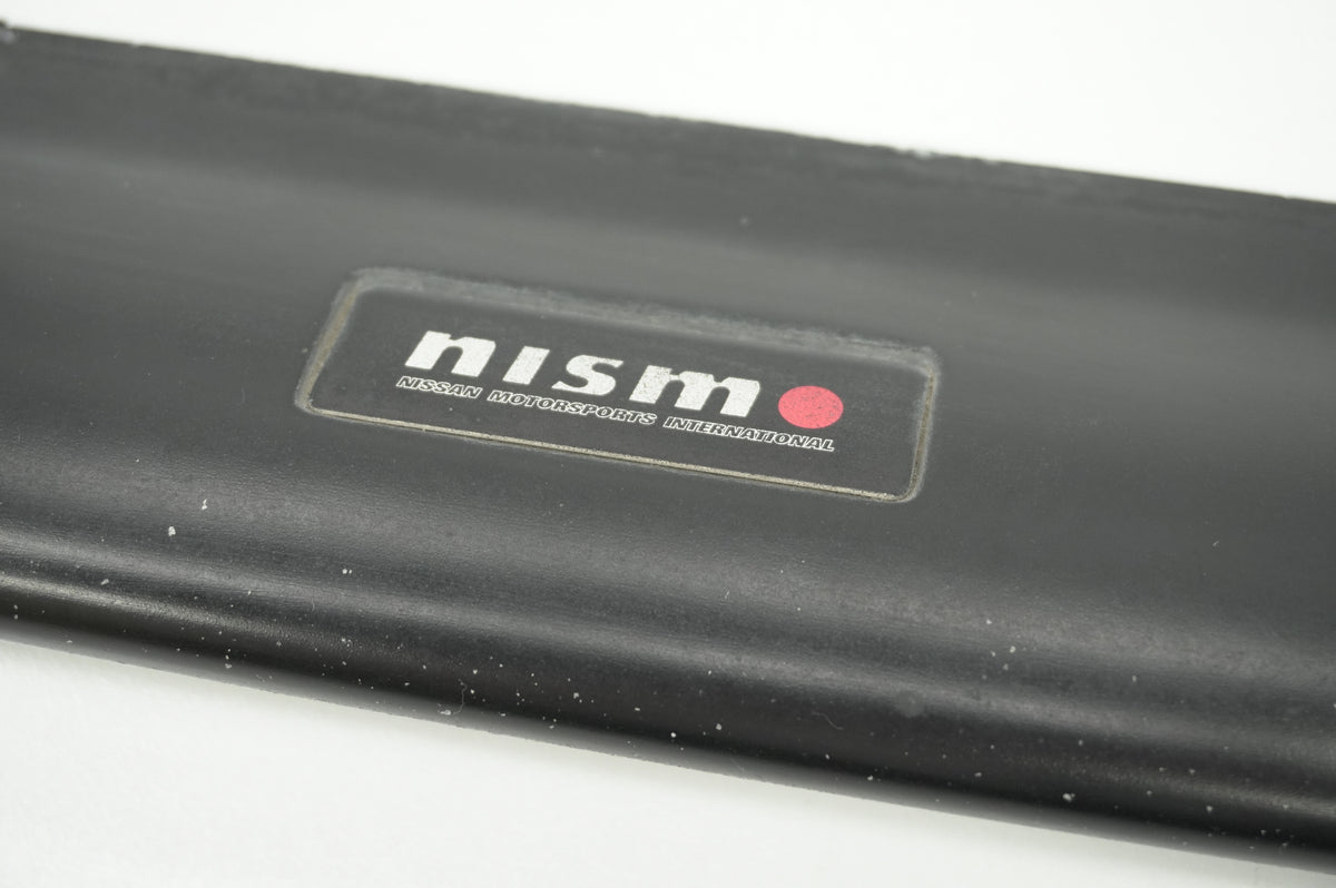 【USED】 Nismo Old Logo Intercooler Air Guide - BNR32