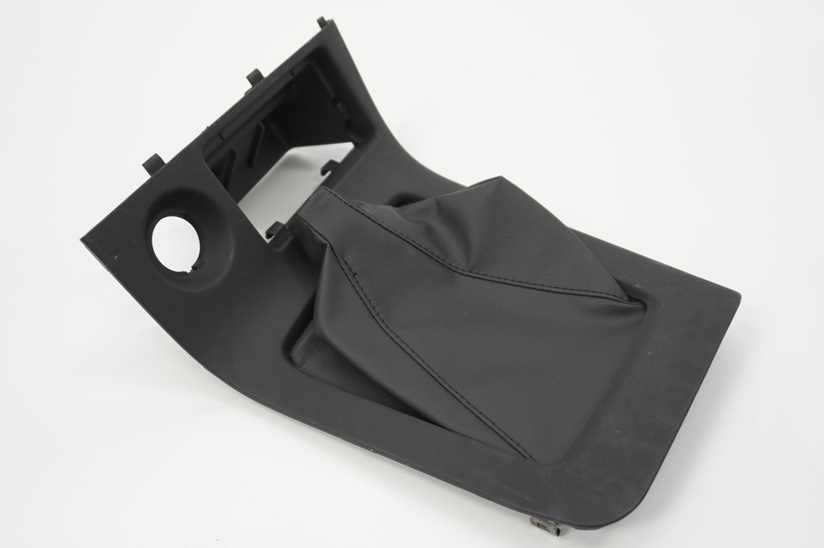 【USED】 NISSAN Shift Boot 96935-24U10 - R33 BCNR33 Early Model
