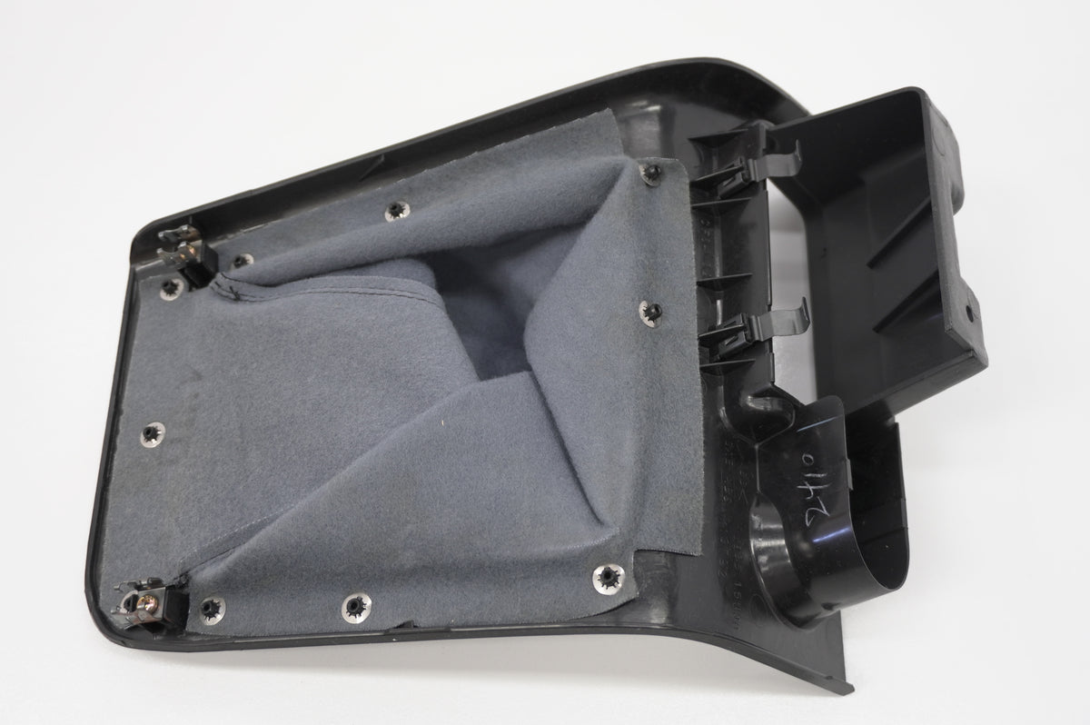【USED】 NISSAN Shift Boot 96935-24U10 - R33 BCNR33 Early Model