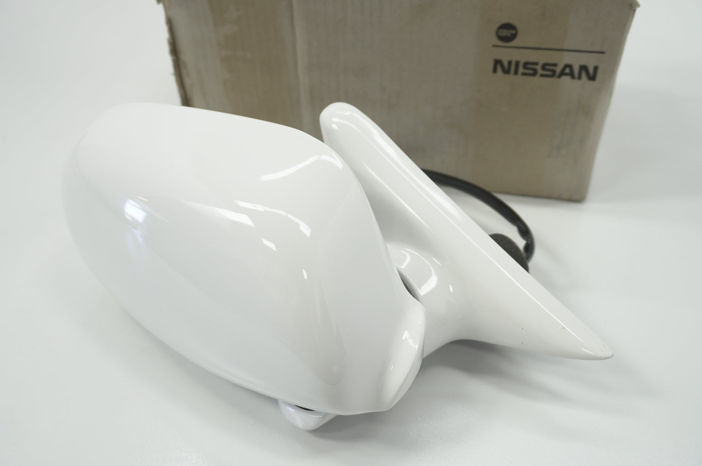 Unused NISSAN Side Mirror QM1 RHS 96301-22U01 - R33 BCNR33 2 Door