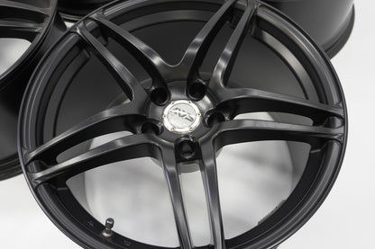 【USED】 Yokohama AVS Model 5 4pcs Set 18x10J +19 5H 114.3